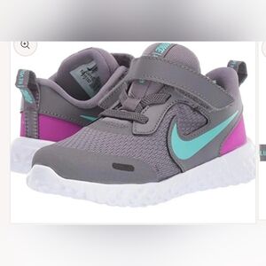 Nike Revolution 5 Little Kids Sneakers Size 8c